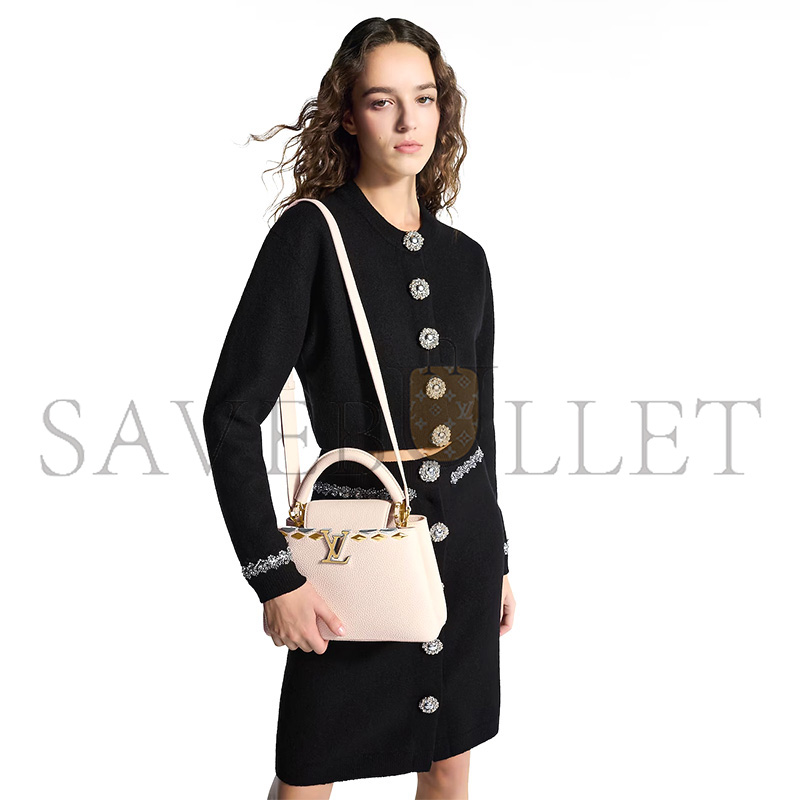 LOUIS VUITTON CAPUCINES BB M11964 (27*18*9cm)
